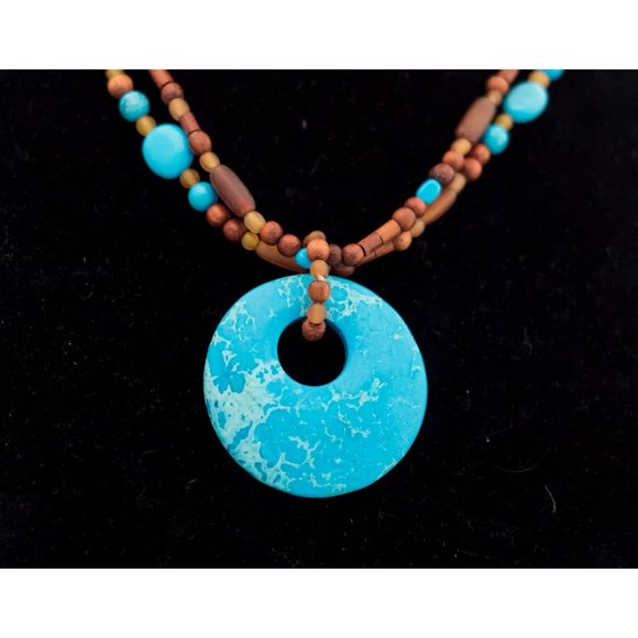 Vintage Turquoise Wood Pendant Necklace 18 Inches E15 - Picture 3 of 4